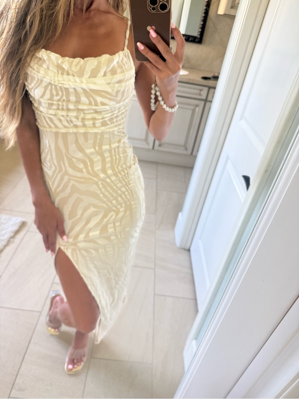 White Textured Velvet Midi Dress with Side Slit - Picture 2 of 4